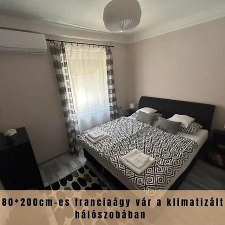 Prázdninový dům Estina House
