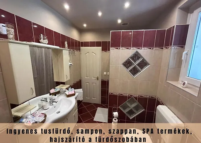 Estina House Case de vacanță