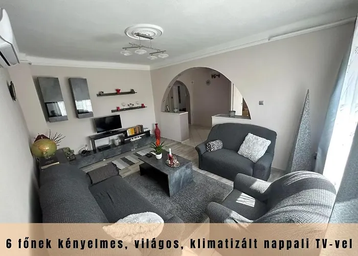 Estina House * Balatonboglár